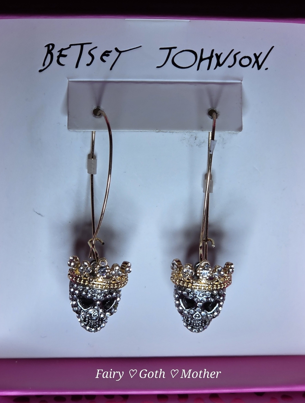NIB Betsey Johnson Goth Pave Skull King Dangle Earrings